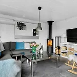 3 Bedroom Beautiful In Sydals בית נופש Nedre Lysabild